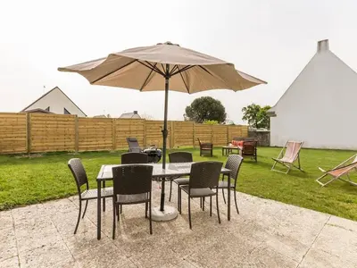 Jardin de l'établissement Chaumière rénovée avec jardin clos, proche de Guérande et des plages, idéale pour familles - FR-1-306-860
