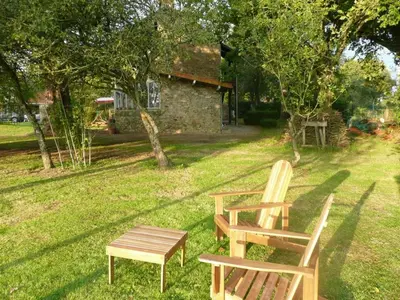 Jardin de l'établissement Maison de Maître rénovée avec jardin, terrasse et équipements modernes, au calme de la campagne. - FR-1-306-928