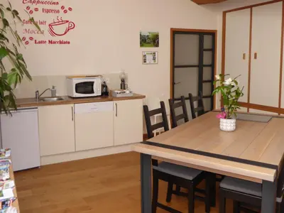 Cuisine ou kitchenette dans l'établissement Le bois du drillais
