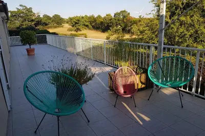 Balcon ou terrasse dans l'établissement La Commanderie Grand Gite 10kms 