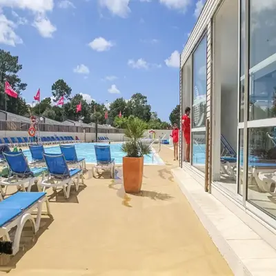 Mobile Home with Plancha & Pool Access