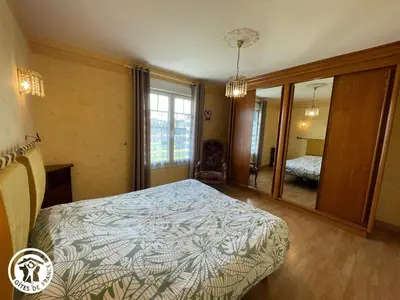 Un ou plusieurs lits dans un hébergement de l'établissement Maison récente avec jardin, 4 chambres, proche mer et commerces à Bouin - FR-1-426-129