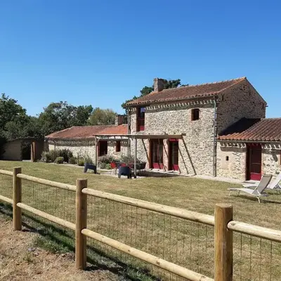 Charmant gîte familial avec jardin privé et wifi à Falleron - FR-1-426-458