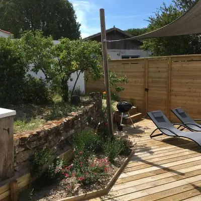Maison rénovée proche mer avec terrasse