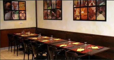 Restaurant ou autre lieu de restauration dans l'établissement HSA - Le Relax