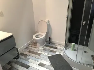 Salle de bains dans l'établissement Le Clos D'isabeau