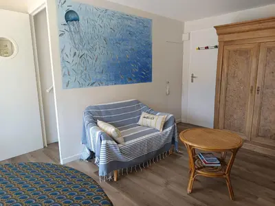 Coin salon dans l'établissement Gîte 