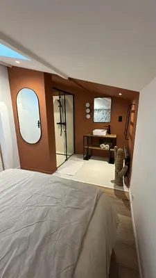 Un ou plusieurs lits dans un hébergement de l'établissement La maison coup de cœur de Pont Caffino 9 couchages plus 2 sur demande