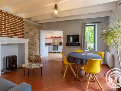 Cuisine ou kitchenette dans l'établissement Gîte paisible au cœur des vignobles avec jardin et parking privatif - FR-1-622-3