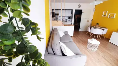Cuisine ou kitchenette dans l'établissement Studio familial 30m2 Les Goelands - grand balcon vue forêt