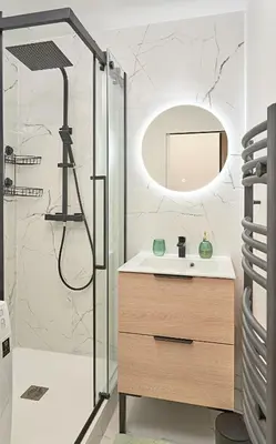 Salle de bains dans l'établissement Nid urbain - L'Etoile du Sud - Hyper centre