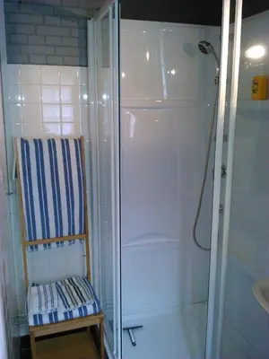 Salle de bains dans l'établissement Les gîtes des Beaux Chênes