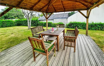 Jardin de l'établissement 2 Bedroom Awesome Home In Chelun