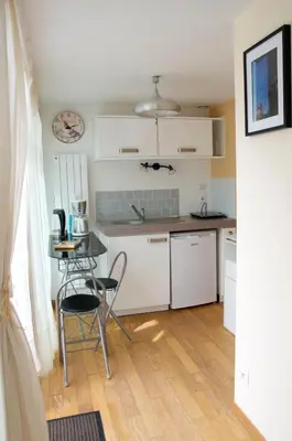 Cuisine ou kitchenette dans l'établissement Gîte Le Champ Libre