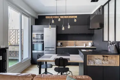 Cuisine ou kitchenette dans l'établissement Le Manège - Spacieux T2 avec Terrasse au coeur de Nantes