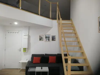 Plan de l'établissement T2 Duplex Segré - Hyper centre - Wifi - Netflix