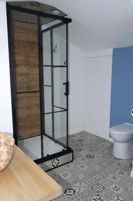 Salle de bains dans l'établissement Logement de La Sittelle