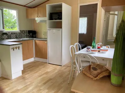 Cuisine ou kitchenette dans l'établissement Camping Campilo - Maeva