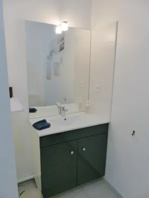 Salle de bains dans l'établissement Le Zambeze - Calme et spacieux - parking couvert