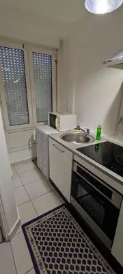Cuisine ou kitchenette dans l'établissement Studio, TopdestinationBretagne
