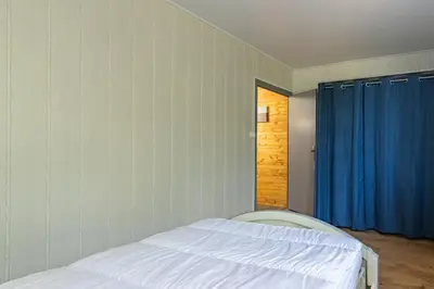 Un ou plusieurs lits dans un hébergement de l'établissement À 600m de la plages des Becs, appartement pour 2