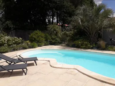 Piscine de l'établissement Entre terre et mer ou située à proximité