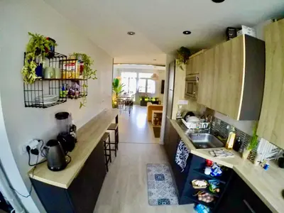 Cuisine ou kitchenette dans l'établissement Charming & cosy rooms Nantes (chambres chez l'habitant)