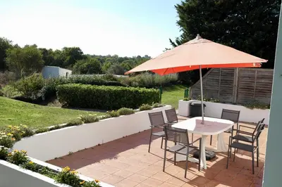 Jardin de l'établissement Maison pour 4 à la campagne