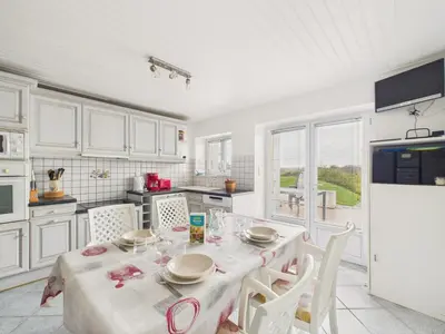 Cuisine ou kitchenette dans l'établissement Maison pour 4 à la campagne