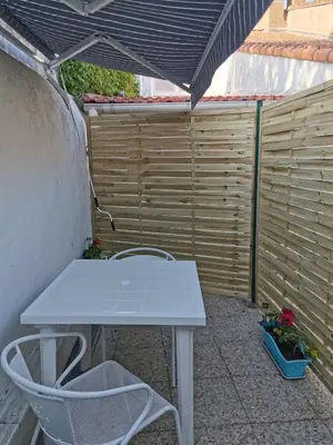 Balcon ou terrasse dans l'établissement Studio indépendant à BOURGNEUF-EN-RETZ vue sur les Marais à 5 mn des plages