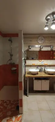 Salle de bains dans l'établissement Chambre chez l'habitante 