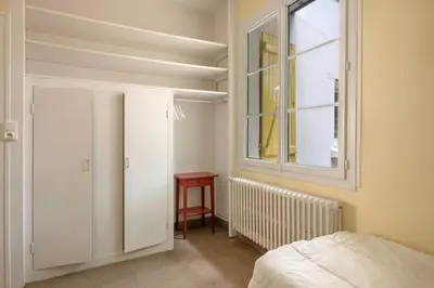 Un ou plusieurs lits dans un hébergement de l'établissement Maison familiale dans les pins à 300 m de la Plage