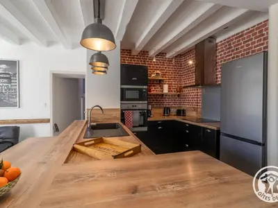 Cuisine ou kitchenette dans l'établissement Charmant gîte rural rénové en Anjou, proche vignobles et sites touristiques - FR-1-622-30