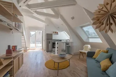 Cuisine ou kitchenette dans l'établissement Charmant appartement proche centre-ville plage