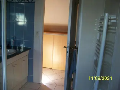Salle de bains dans l'établissement La Salamandre