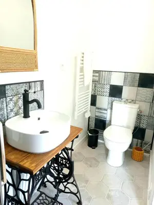 Salle de bains dans l'établissement Le clos Beauséjour
