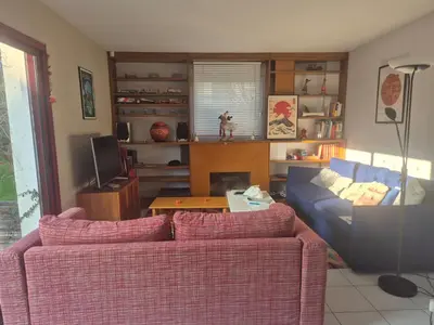 Coin salon dans l'établissement Pornic - maison familiale 8p - plage & port à pied