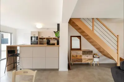 Cuisine ou kitchenette dans l'établissement La villa Hérault