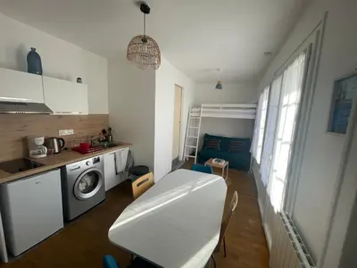 Cuisine ou kitchenette dans l'établissement ATLANTIS