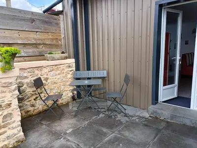 Terrasse ou espace extérieur de l'établissement GITE AMERICAN DINER sur la site THE FARM OUEST capacité 7 personnes