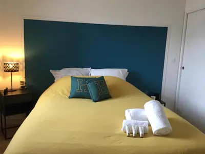 Un ou plusieurs lits dans un hébergement de l'établissement Agréable maison neuve Angers Centre-Madeleine