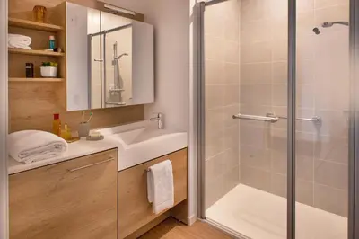 Salle de bains dans l'établissement DOMITYS Les Botanistes