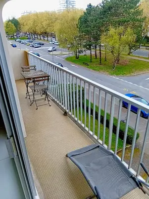 Balcon ou terrasse dans l'établissement T1 parc paysager St Nazaire