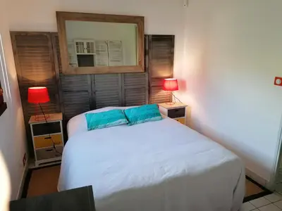 Un ou plusieurs lits dans un hébergement de l'établissement Appartement Pornic vue mer