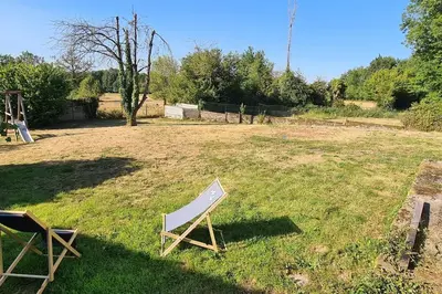 Jardin de l'établissement Joli gîte chez Paulette à 10 min du Puy du Fou