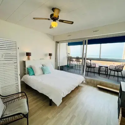 Studio panoramique océan du Marina