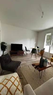 Télévision ou salle de divertissement dans l'établissement Beau T3 60m2 très cosy proche du centre ville