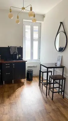 Plan de l'établissement Bel appartement proche gare, centre ville d'Angers
