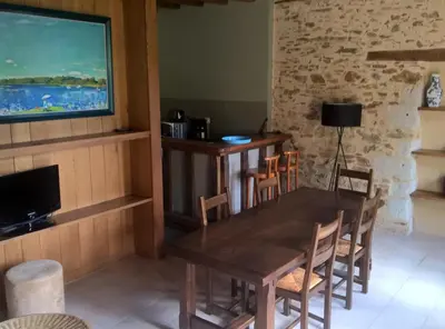 Télévision ou salle de divertissement dans l'établissement Anjou Golf and Country Club