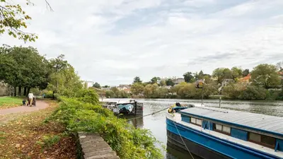 Vue sur la rivière ou le fleuve situé(e) à proximité de l'appartement